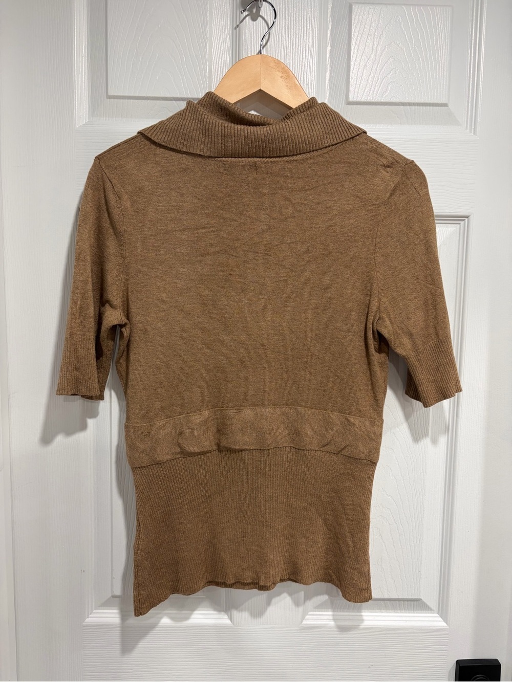 Deane & White Petite Women's Brown Short-Sleeve Cowl Neck Sweater - Picture 5 of 7